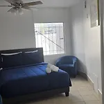 Travelsuites Hotel