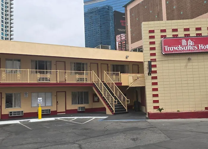 Travelsuites Hotel